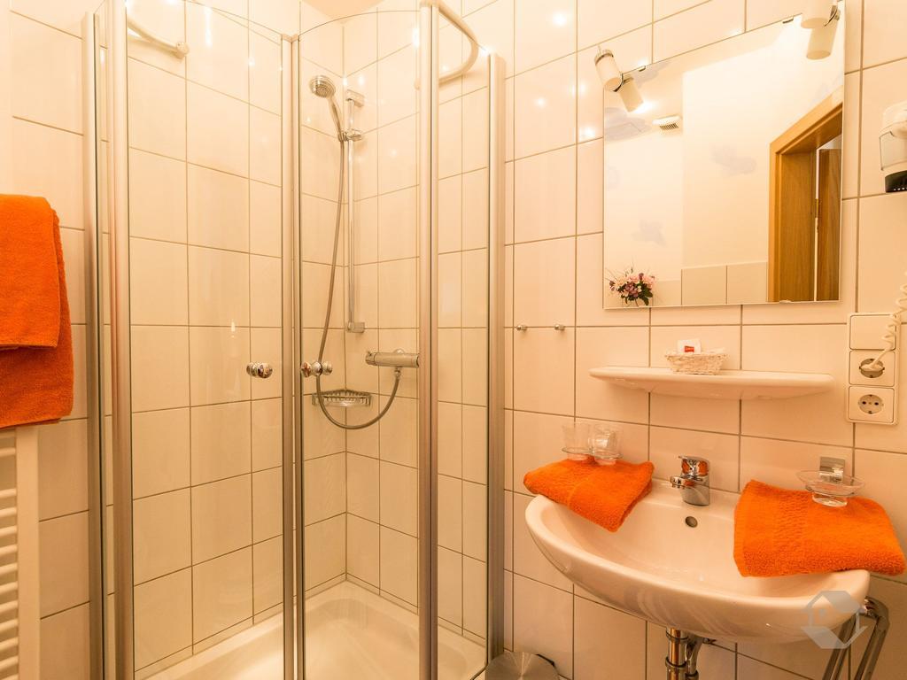 Hotel Restaurant Alte Linde バート・ヴィルトバート エクステリア 写真